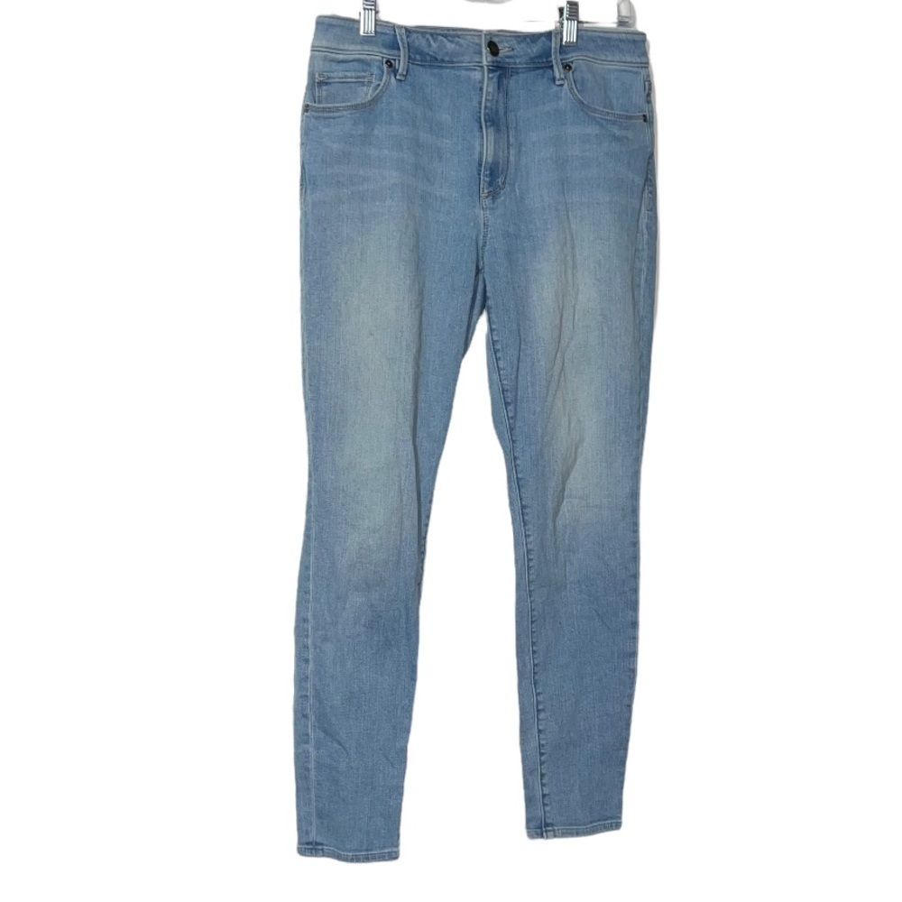 Ann Taylor LOFT Curvy Ankle Jeans Light Wash Size 6 / 28